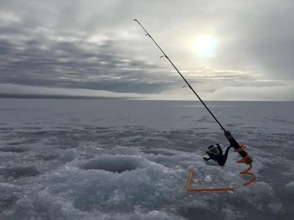 Ice Fishing 101: Top Tips for Ice Fishing